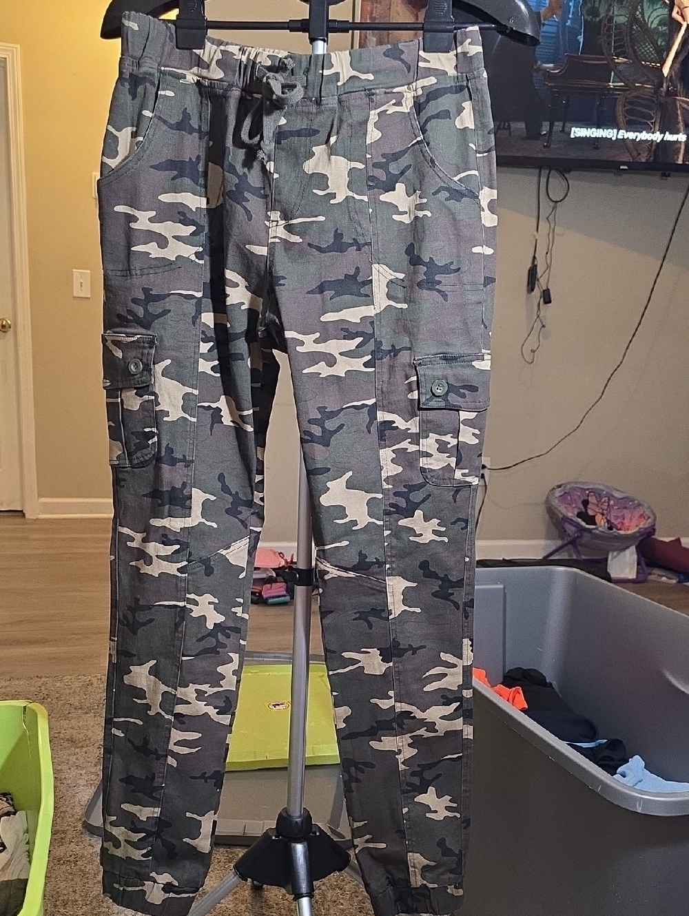 Camo Ankle Cargo Joggers - Green Camo